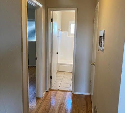 5th image of 3510 College Ave #F