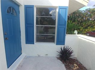 4190-4200 Gulfstream Dr, Naples, FL 34112