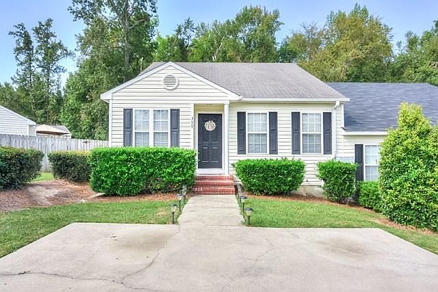 1st image of 359 Crawford Mill Ln