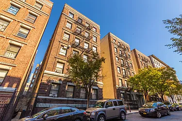 Rented by Clove Realty LLC