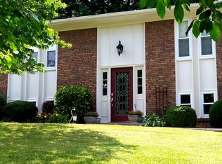 10029 Pitch Pine Dr, Powell, TN 37849