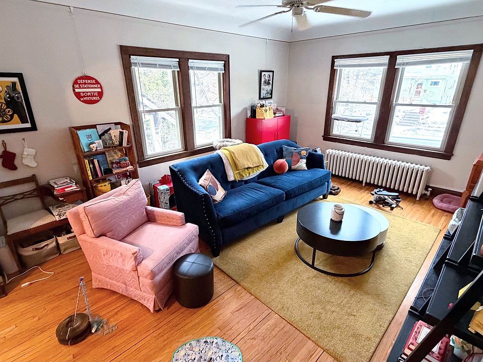 1st image of 1842 Franklin Ave SE APT 1