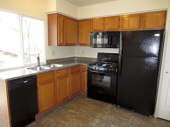 2nd image of 219 N Ashbury Ave