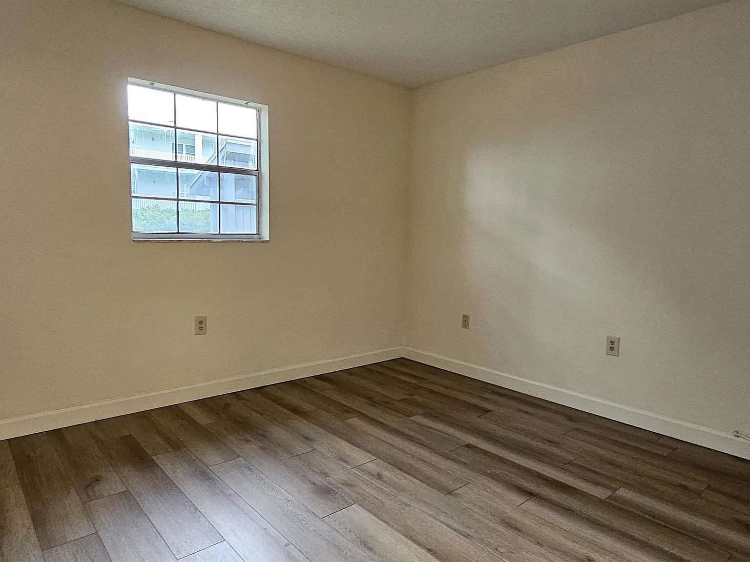 CON (1712-A Belleair Forest Dr.) - 1 — Photo 4