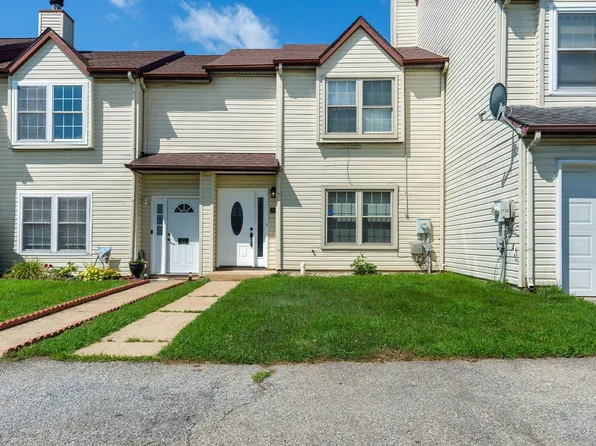 13 Schuyler Ct, Newark, DE 19702