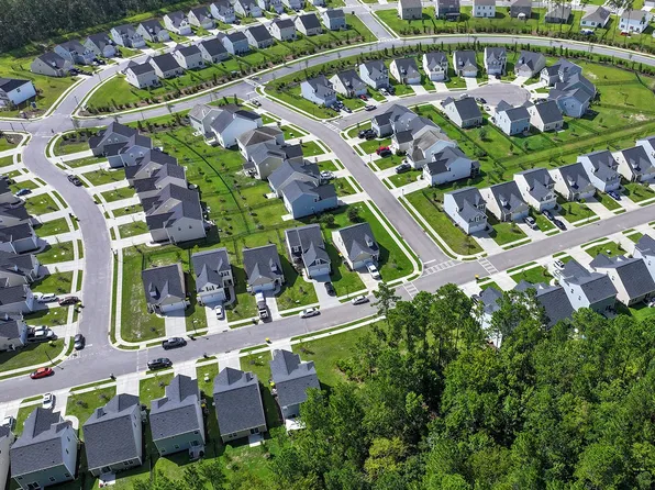 Quinn Residences at Drayton Park - Savannah Quarters