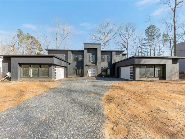 1696 Adams Dr SW, Atlanta, GA 30311
