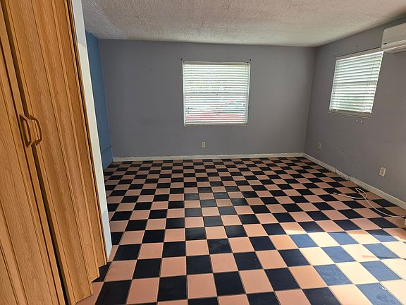 3rd image of (Undisclosed Address)