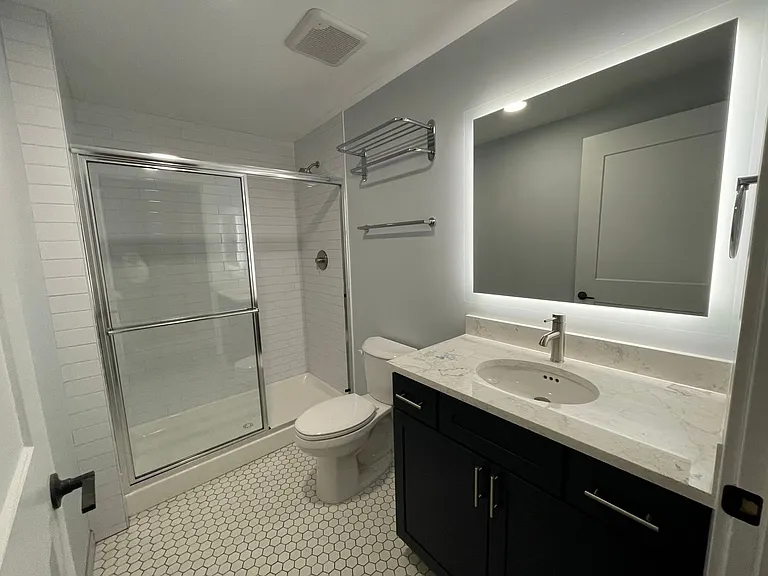 119-137 Hotel St #406 — Photo 12