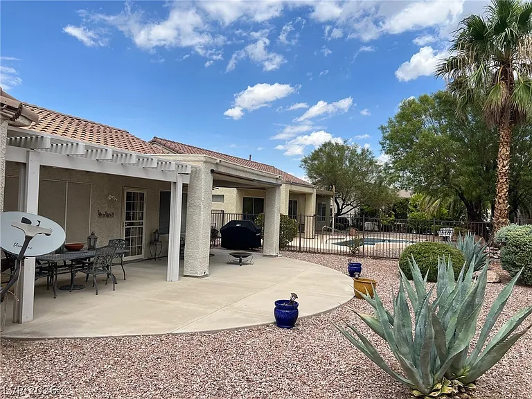 2609 Arimo Dr — Photo 14