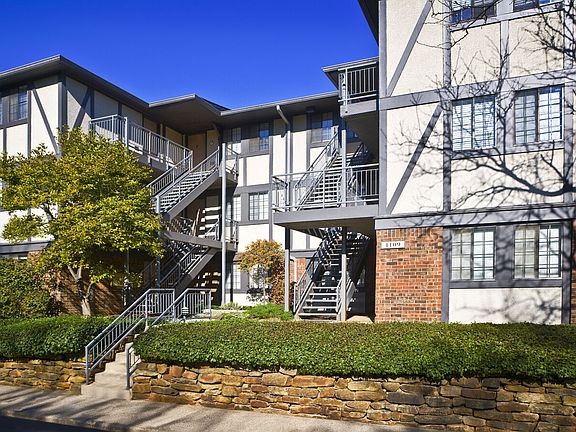 2nd image of 1105 Westfield Ct W #1114F