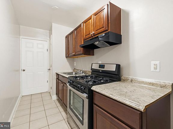 5th image of 2808 Buena Vista Ter SE