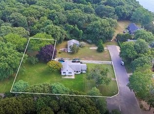 6 Clearview Dr, Sag Harbor, NY 11963