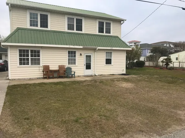 209-209 N 3rd Ave, Kure Beach, NC 28449