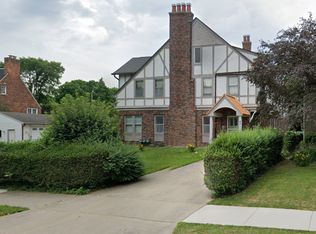 421 Rivard Blvd APT 2, Grosse Pointe, MI 48230