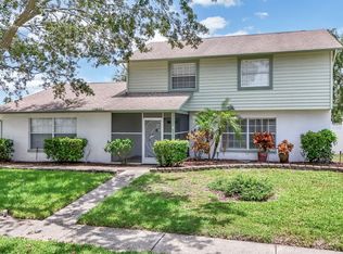 2430 Falcon Ln, Palm Harbor, FL 34683