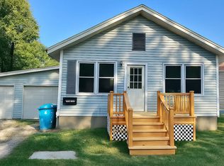 1504 Philo Rd, Urbana, IL 61802