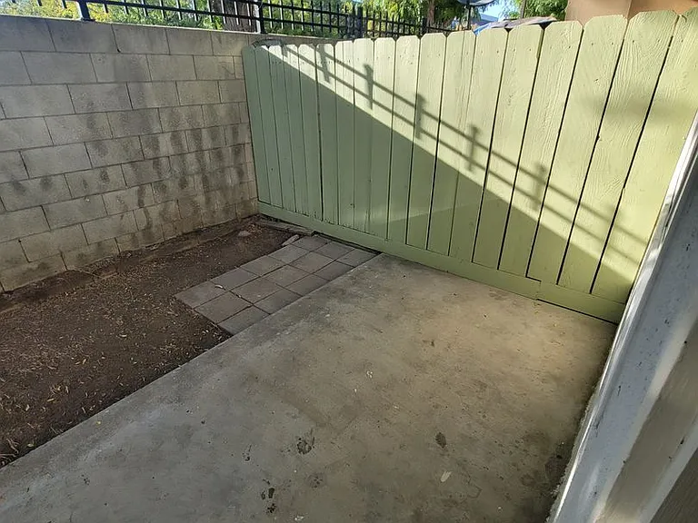 4949 N Gearhart Ave — Photo 23