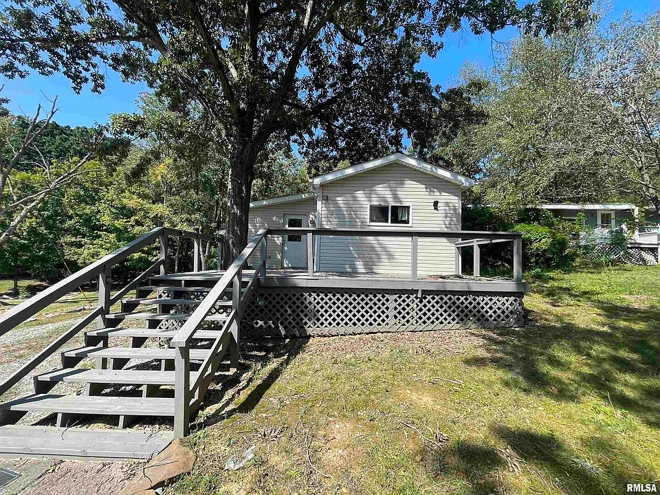 1st image of 475 Marina Cir