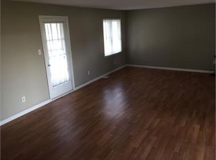 263 Palmyra Rd, Dixon, IL 61021