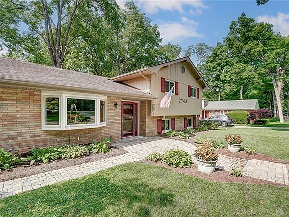5th image of 2743 Crone Rd