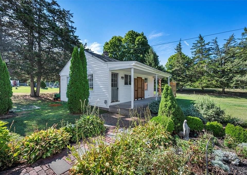 39 Leesville Rd, Moodus, CT 06469 Zillow