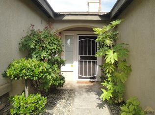 1612 Bermuda Greens Ct, Bakersfield, CA 93311