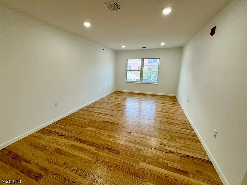 2 bed, 2.0 bath, $3,500 — Photo 2