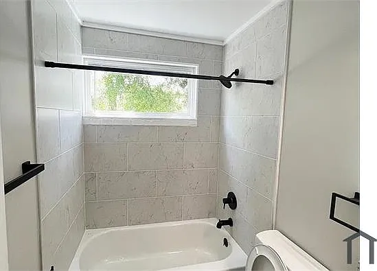 1 bed, 800 sqft, $799 — Photo 2