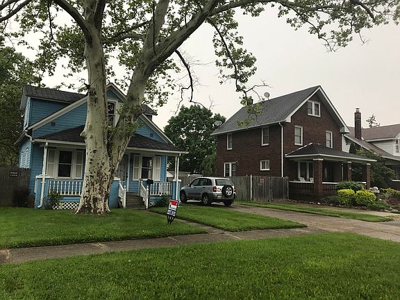 2nd image of 1733 E 34th St