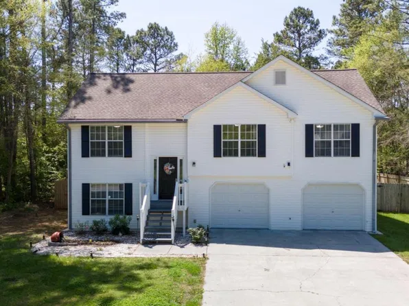21 Camden Woods Dr NW, Cartersville, GA 30121