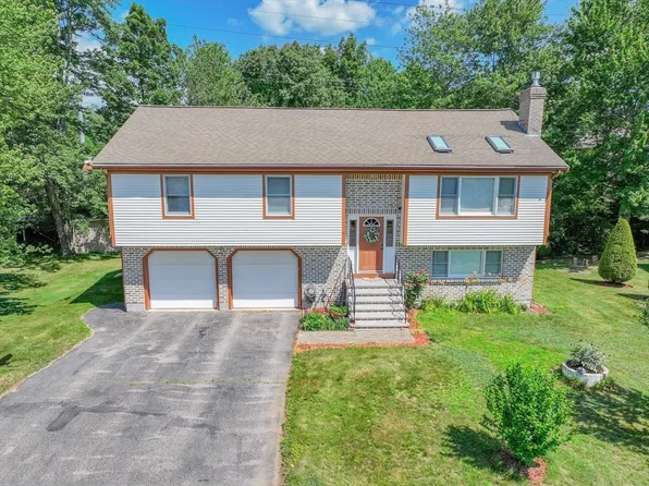 4 Turin St, Milford, MA 01757