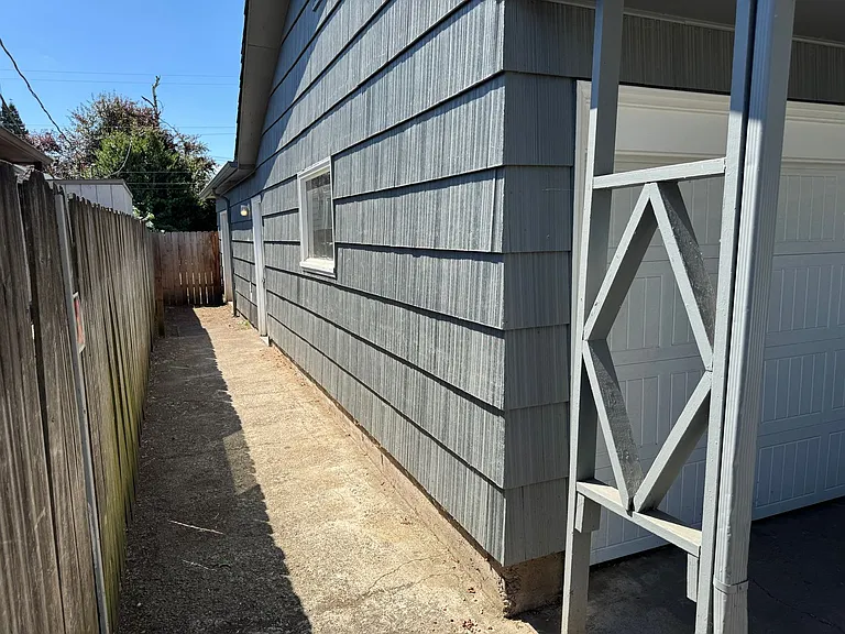 3358 Richard Ave — Photo 2