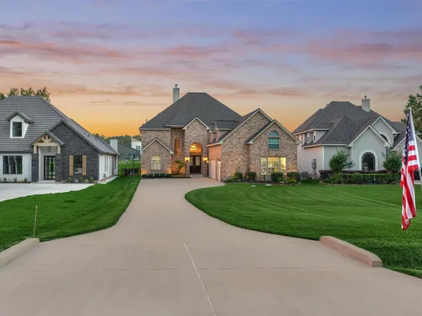 11452 Grand Pine Dr, Montgomery, TX 77356