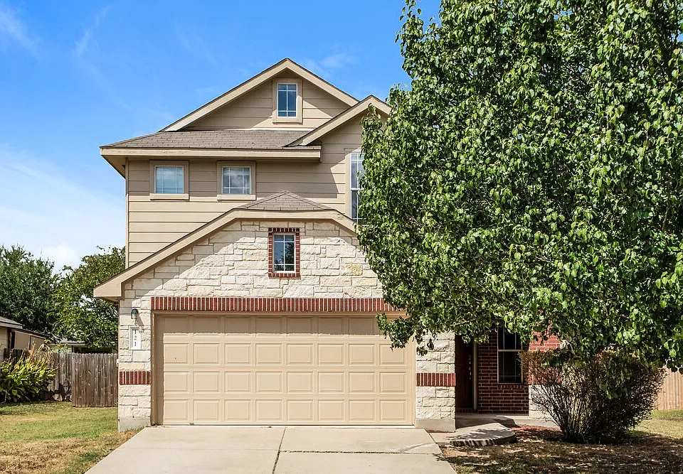 121 Camellia Dr