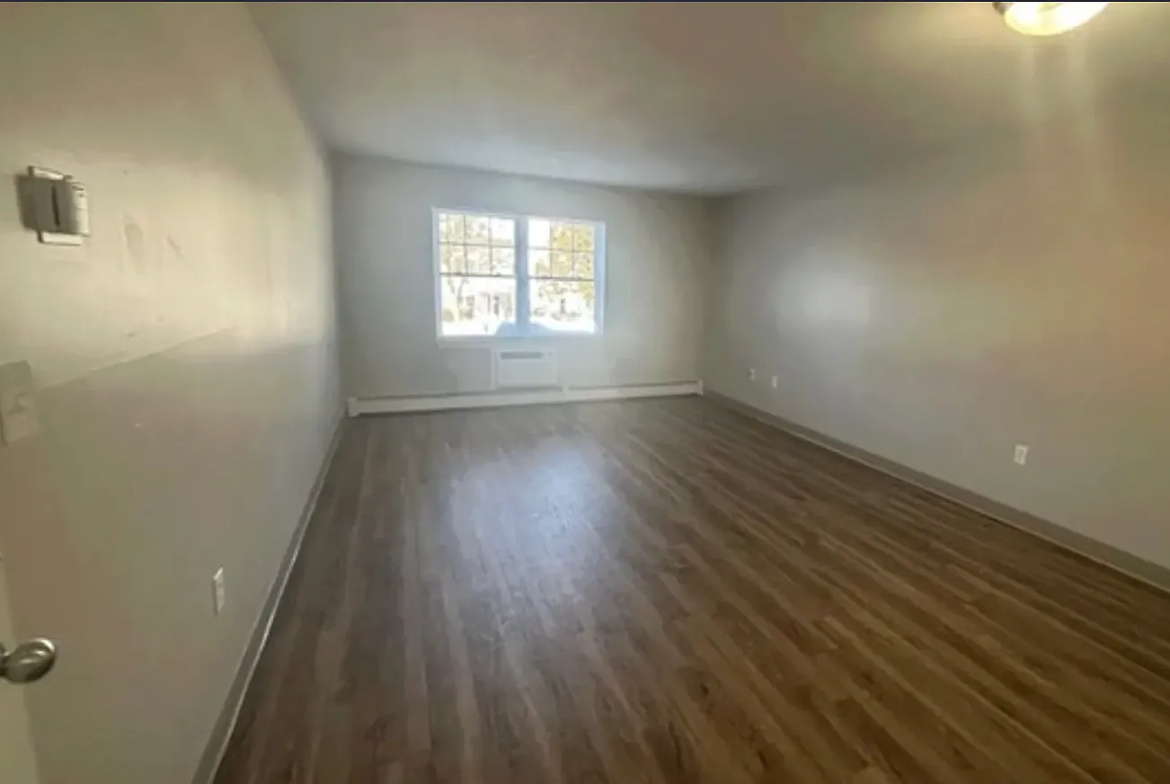 2 bed, 1.5 bath, 1000 sqft, $2,600 — Photo 3