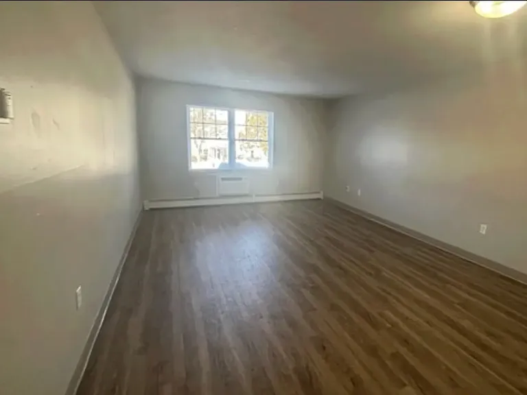 64 Franks Ln #5 — Photo 3