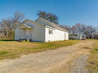 309 S Arkansas St, Caddo, OK 74729