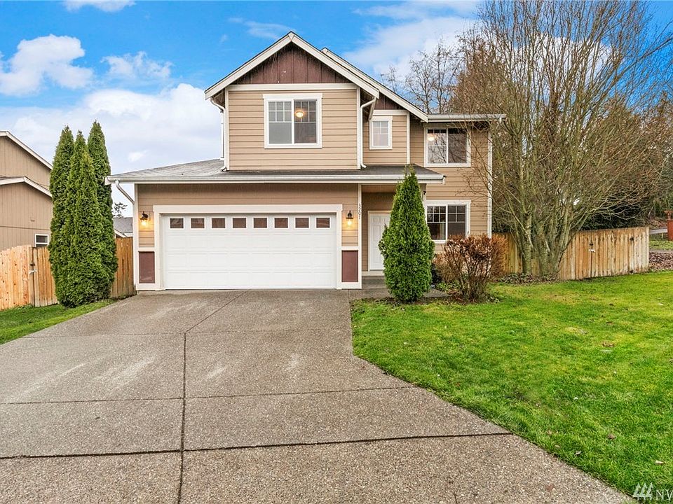 1st image of 3207 NE Louann Ct