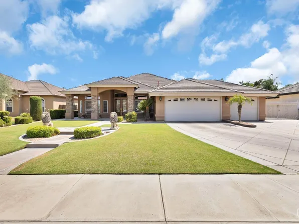 4305 Crystal Lake Dr, Bakersfield, CA 93313