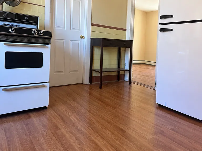 166 Vinton St #2 — Photo 7