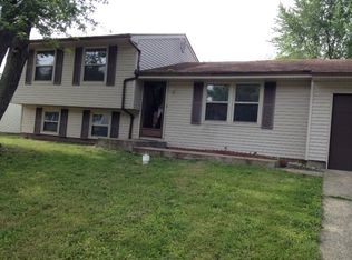 10329 E Rouark Ln, Indianapolis, IN 46229