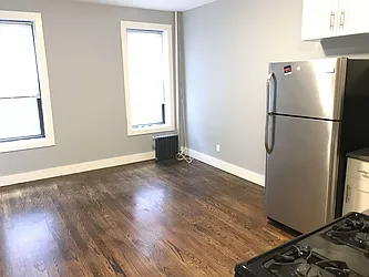 Rented by Tapiro Realty