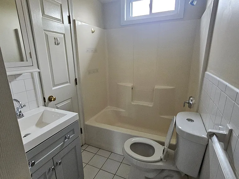 1745 Boston Post Rd — Photo 21