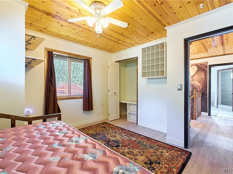 509 Wallace Ln — Photo 40