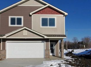 8601 Gateway Cir, Monticello, MN 55362
