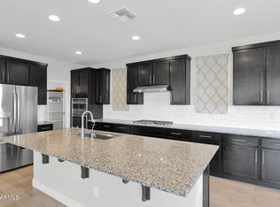 10114 W Cashman Dr, Peoria, AZ 85383