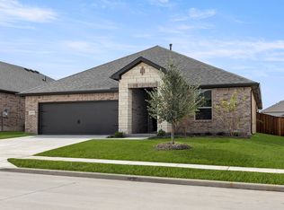 1915 Bobbin Mill Ln, Forney, TX 75126