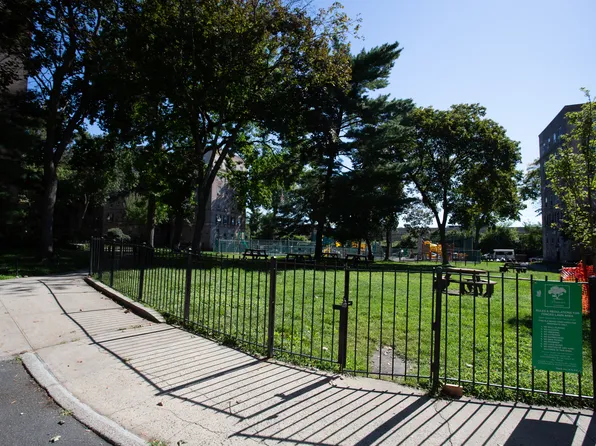 56-05 31st Avenue image 13 of 17