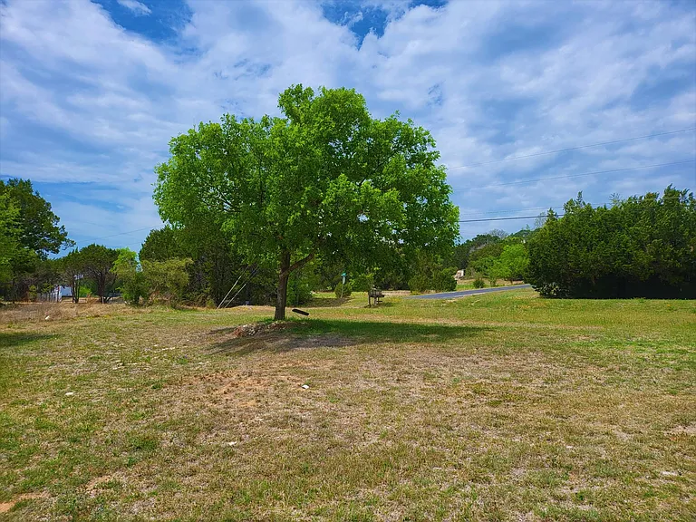 21531 Cherry Hollow Dr — Photo 28